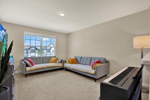 House in San Antonio, Florida 5 bedrooms, 284.19 sq.m. № 1717593 - photo 19