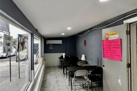 Propiedad comercial en venta en Gibsonton, Florida, 371.33 m2 № 1911527 - foto 18