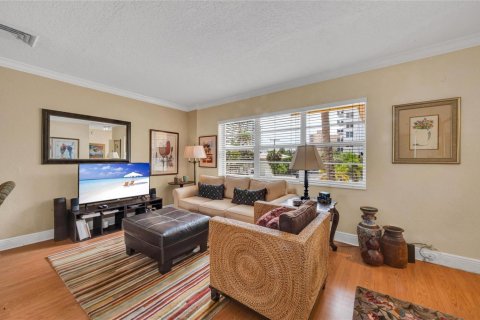 Condominio en venta en Fort Lauderdale, Florida, 1 dormitorio, 55.83 m2 № 2082871 - foto 14