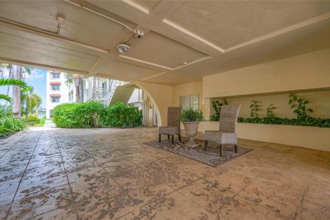 Condominio en venta en Fort Lauderdale, Florida, 1 dormitorio, 55.83 m2 № 2082871 - foto 25