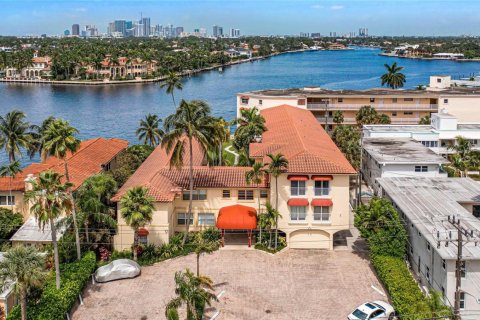 Condominio en venta en Fort Lauderdale, Florida, 1 dormitorio, 55.83 m2 № 2082871 - foto 3