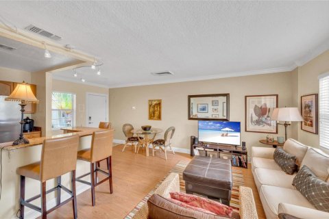 Condominio en venta en Fort Lauderdale, Florida, 1 dormitorio, 55.83 m2 № 2082871 - foto 15