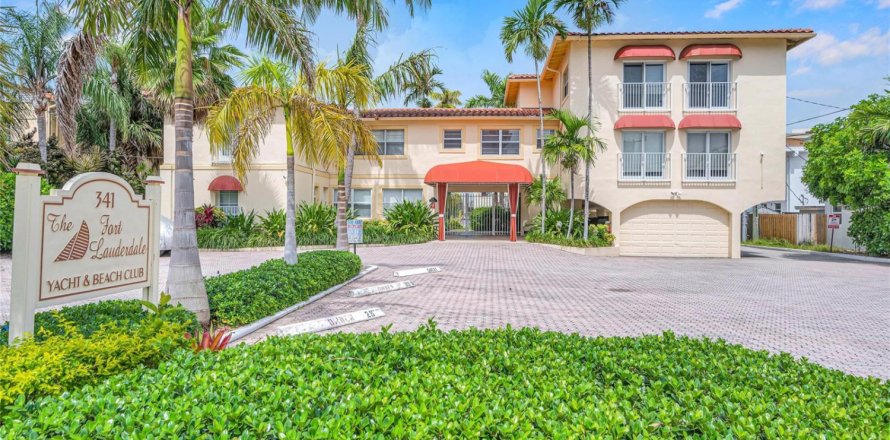 Condominio en Fort Lauderdale, Florida, 1 dormitorio  № 2082871