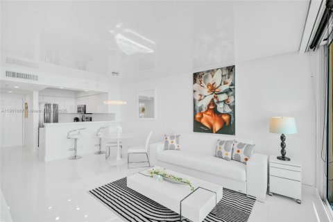 Снять в аренду кондоминиум в Холливуд, Флорида 44.78м2, № 1954118 - фото 11