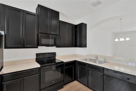 Townhouse in Riverview, Florida 2 bedrooms, 104.05 sq.m. № 1733741 - photo 7