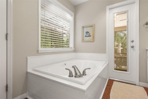 Villa ou maison à vendre à Apopka, Floride: 4 chambres, 180.04 m2 № 2151914 - photo 28