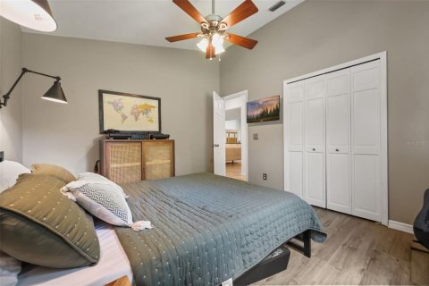 Villa ou maison à vendre à Apopka, Floride: 4 chambres, 180.04 m2 № 2151914 - photo 20