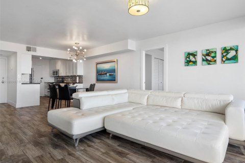 Copropriété à louer à Hollywood, Floride: 2 chambres, 97.55 m2 № 1946458 - photo 11