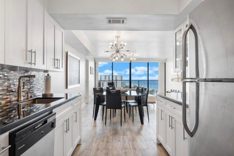 Copropriété à louer à Hollywood, Floride: 2 chambres, 97.55 m2 № 1946458 - photo 15