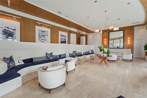Condo in Miami Beach, Florida, 1 bedroom  № 2040695 - photo 22
