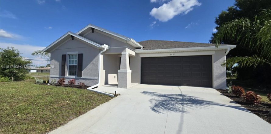 Villa ou maison à Lehigh Acres, Floride 3 chambres, 185.99 m2 № 1775915