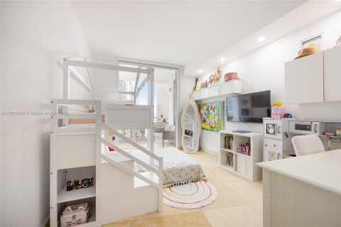 Condo in Miami, Florida, 3 bedrooms  № 1790313 - photo 20