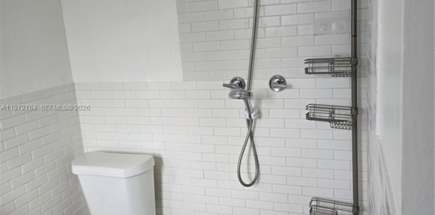 Villa ou maison à Fort Lauderdale, Floride 1 chambre, 217.95 m2 № 2034023