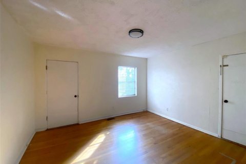 Villa ou maison à louer à Orlando, Floride: 5 chambres, 371.61 m2 № 2416518 - photo 26