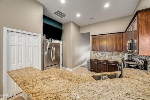 Casa en venta en Cocoa, Florida, 3 dormitorios, 190.82 m2 № 1759870 - foto 9