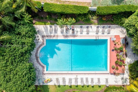 Copropriété à vendre à Miami Beach, Floride: 20.44 m2 № 2388385 - photo 11