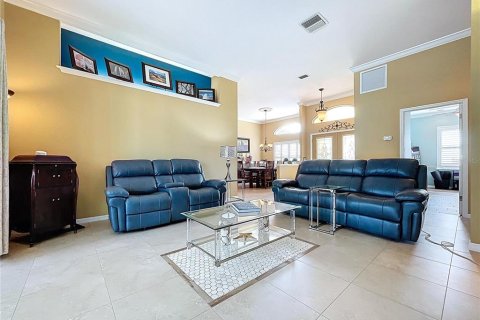 House in Oldsmar, Florida 4 bedrooms, 260.87 sq.m. № 1811087 - photo 16