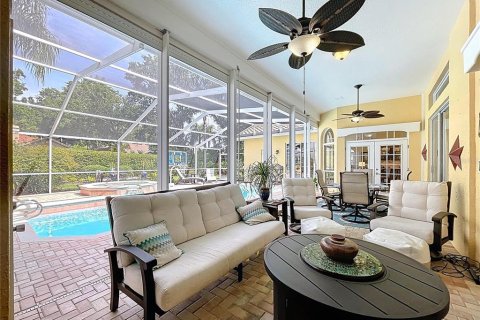 House in Oldsmar, Florida 4 bedrooms, 260.87 sq.m. № 1811087 - photo 5