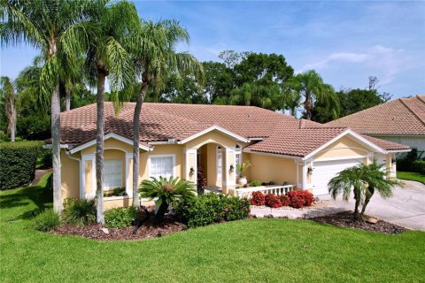 House in Oldsmar, Florida 4 bedrooms, 260.87 sq.m. № 1811087 - photo 2