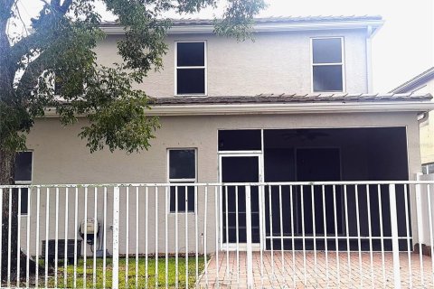 Villa ou maison à vendre à Lake Worth, Floride: 4 chambres, 188.41 m2 № 2404983 - photo 7