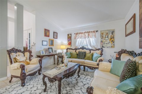 Villa ou maison à vendre à Kissimmee, Floride: 3 chambres, 170.2 m2 № 1976374 - photo 29