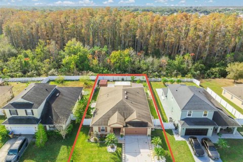 Villa ou maison à vendre à Kissimmee, Floride: 3 chambres, 170.2 m2 № 1976374 - photo 12