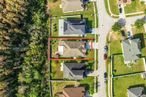 Villa ou maison à vendre à Kissimmee, Floride: 3 chambres, 170.2 m2 № 1976374 - photo 13