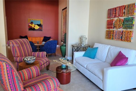 Купить кондоминиум в Майами, Флорида 5 комнат, 131.83м2, № 1996904 - фото 21