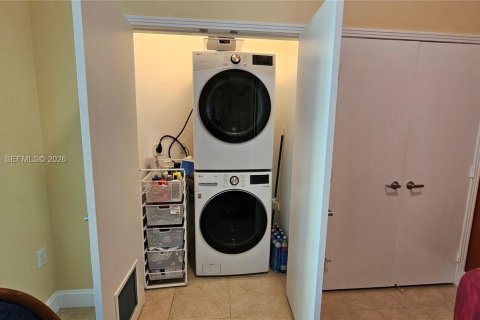 Купить кондоминиум в Майами, Флорида 5 комнат, 131.83м2, № 1996904 - фото 23