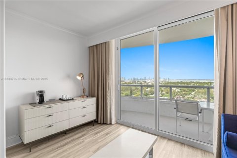 Купить кондоминиум в Майами-Бич, Флорида 45.62м2, № 1958126 - фото 14