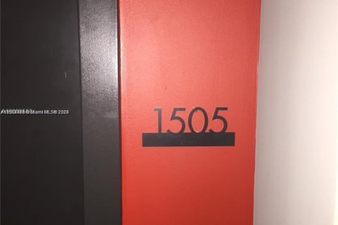 Condominio en venta en Miami, Florida, 1 dormitorio, 48.87 m2 № 1934356 - foto 4