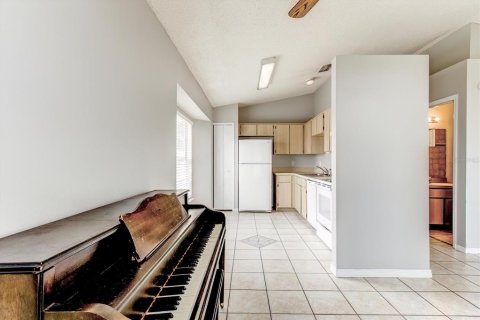 House in Winter Springs, Florida 2 bedrooms, 102.66 sq.m. № 1597757 - photo 9