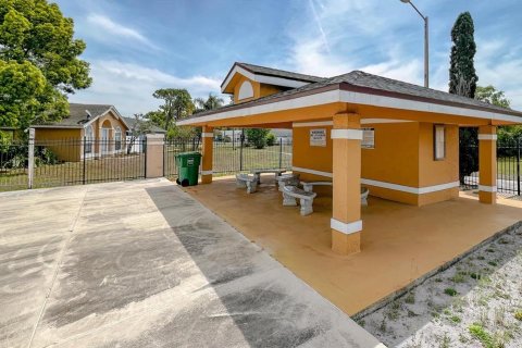 House in Winter Springs, Florida 2 bedrooms, 102.66 sq.m. № 1597757 - photo 22