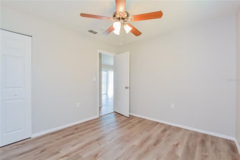 Casa en alquiler en Deltona, Florida, 3 dormitorios, 95.88 m2 № 1911486 - foto 11