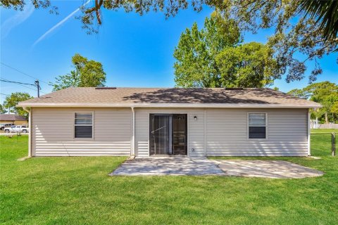 Casa en alquiler en Deltona, Florida, 3 dormitorios, 95.88 m2 № 1911486 - foto 15