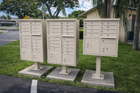 Villa ou maison à louer à Boca Raton, Floride: 2 chambres, 107.02 m2 № 2026786 - photo 10