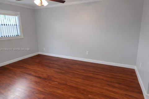 Villa ou maison à louer à Boca Raton, Floride: 2 chambres, 107.02 m2 № 2026786 - photo 23