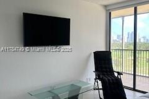 Condominio en venta en Aventura, Florida, 2 dormitorios, 121.98 m2 № 1943031 - foto 18