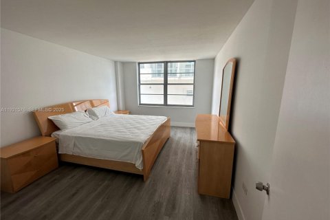 Condominio en venta en Miami Beach, Florida, 1 dormitorio, 78.41 m2 № 1976428 - foto 9