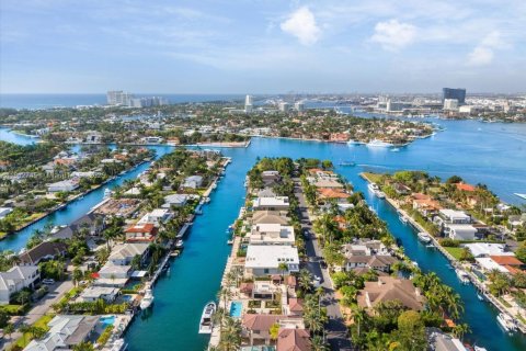 Купить виллу или дом в Форт-Лодердейл, Флорида 7 спален, 650.32м2, № 1772300 - фото 11