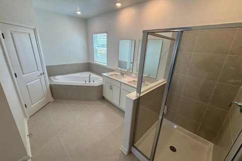 Casa en alquiler en Clermont, Florida, 6 dormitorios, 245.54 m2 № 1813810 - foto 8
