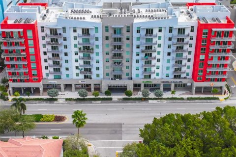 Condo in Doral, Florida, 1 bedroom  № 1949022 - photo 29