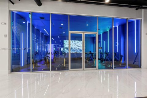 Condo in Doral, Florida, 1 bedroom  № 1949022 - photo 26