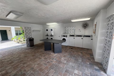 Condominio en alquiler en Tampa, Florida, 1 dormitorio, 70.61 m2 № 1903154 - foto 10