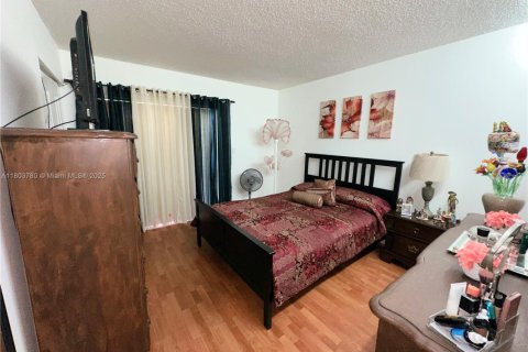 Condominio en venta en Miami, Florida, 2 dormitorios, 103.49 m2 № 1689168 - foto 17