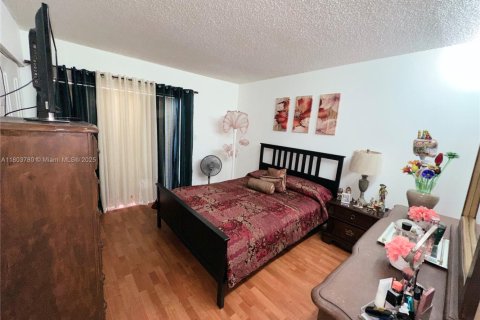 Condominio en venta en Miami, Florida, 2 dormitorios, 103.49 m2 № 1689168 - foto 18