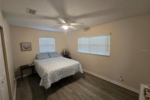 House in Punta Gorda, Florida 2 bedrooms, 75.81 sq.m. № 1900741 - photo 8