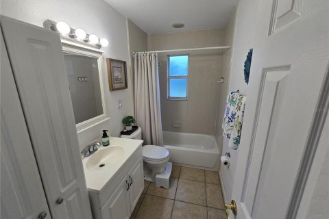 House in Punta Gorda, Florida 2 bedrooms, 75.81 sq.m. № 1900741 - photo 11