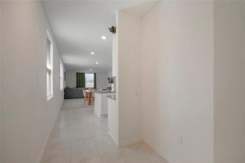 Villa ou maison à louer à Kissimmee, Floride: 4 chambres, 149.57 m2 № 2114483 - photo 5