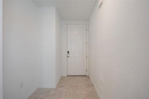 Villa ou maison à louer à Kissimmee, Floride: 4 chambres, 149.57 m2 № 2114483 - photo 4